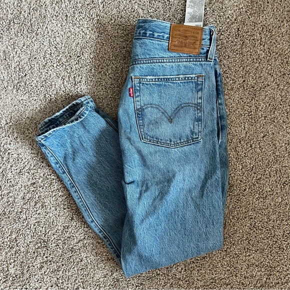 Levi’s Wedgie jeans - Picture 5 of 5